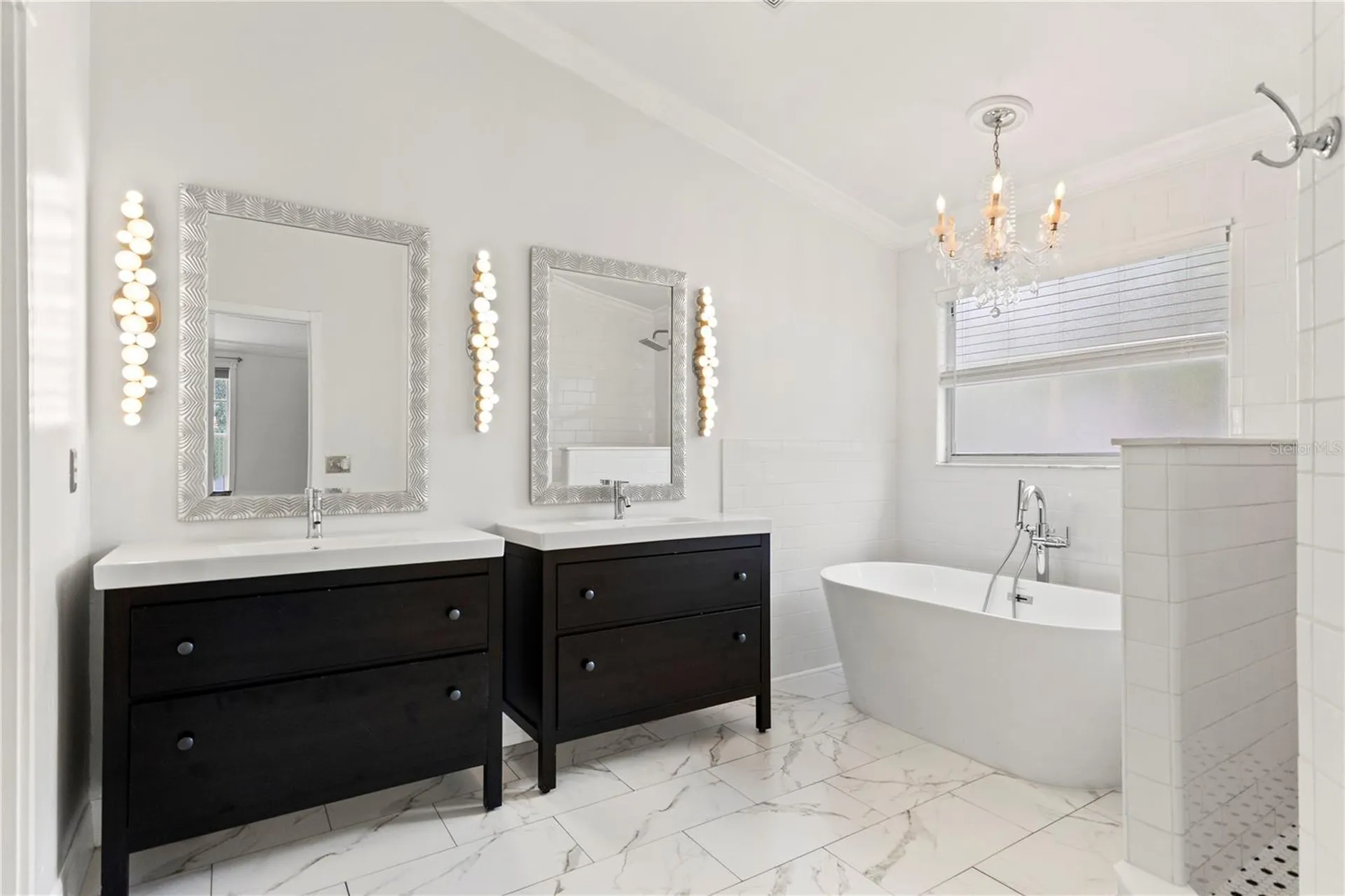9307 Poplar Creek Court Tampa FL 33647
