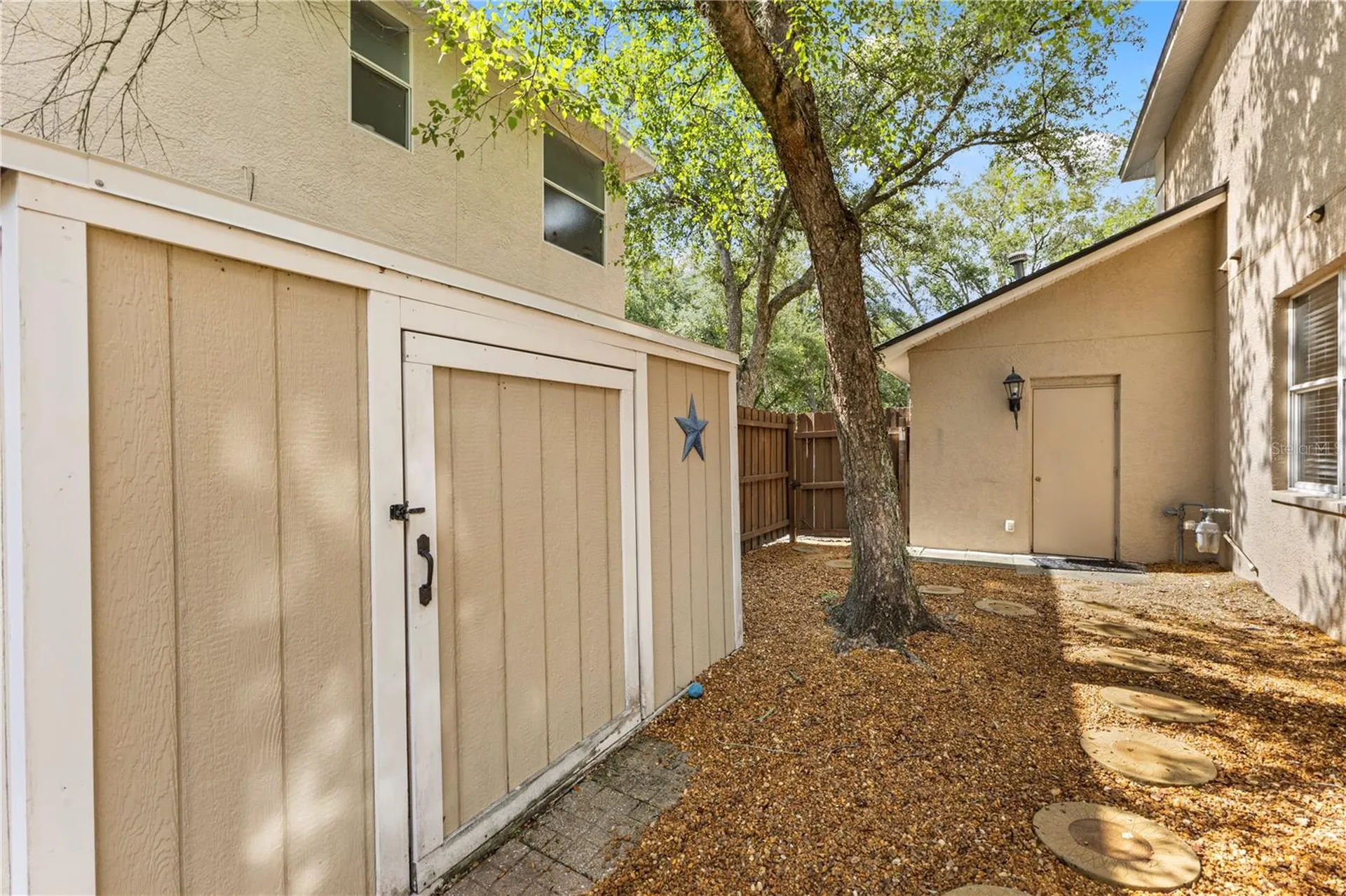 9307 Poplar Creek Court Tampa FL 33647