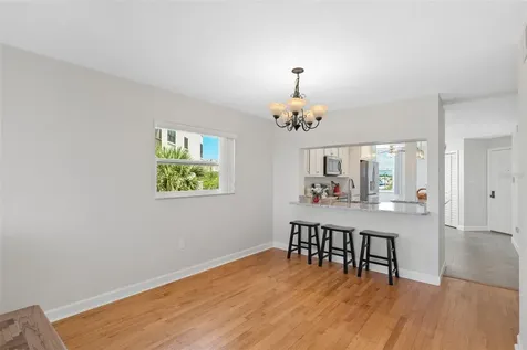 1316 Pasadena Avenue S South Pasadena FL 33707