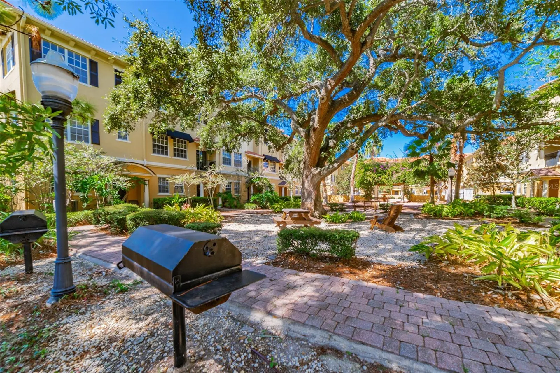 528 Jasmine Way Clearwater FL 33756