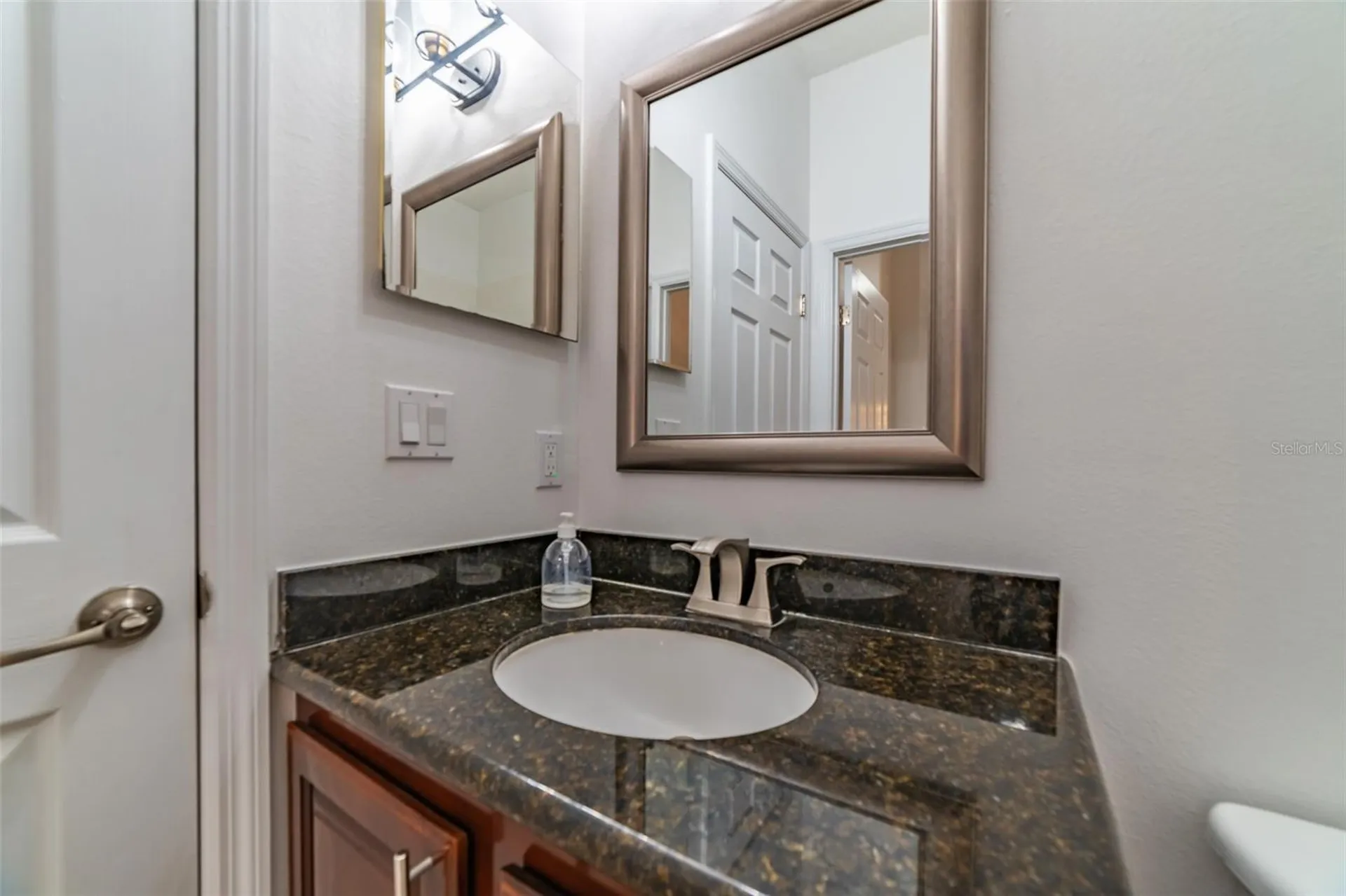 528 Jasmine Way Clearwater FL 33756