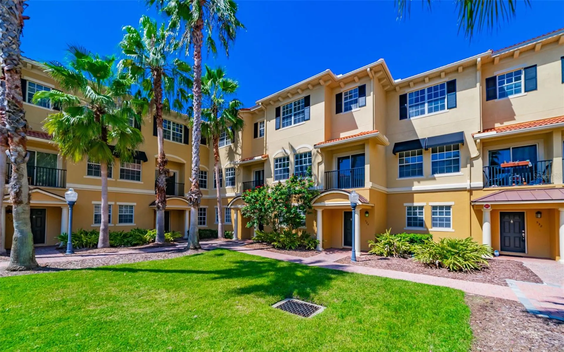 528 Jasmine Way Clearwater FL 33756