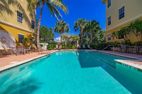 528 Jasmine Way Clearwater FL 33756