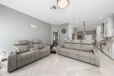 604 Kildrummy Drive Davenport FL 33896