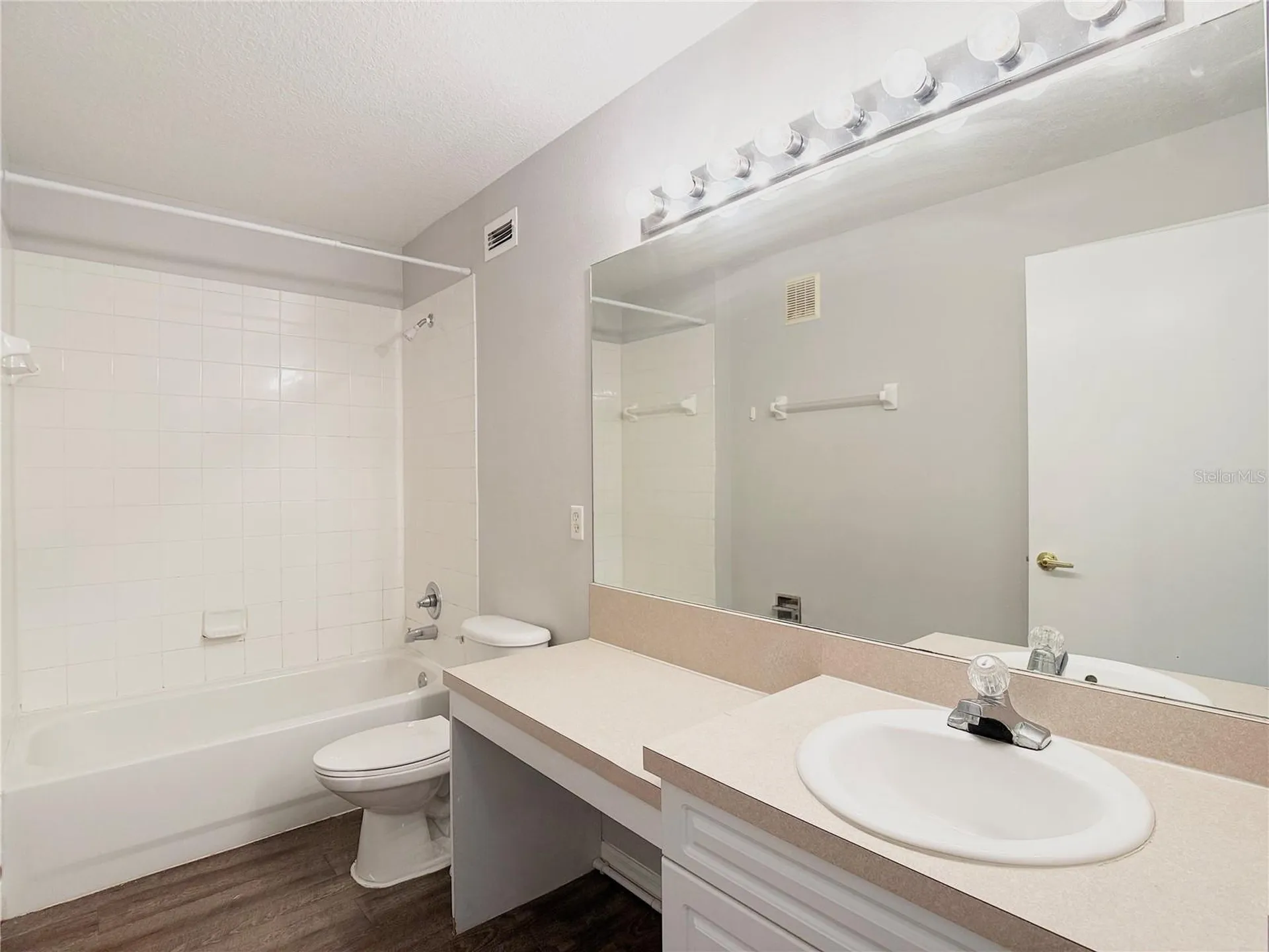 621 Washington Palm Loop Davenport FL 33897