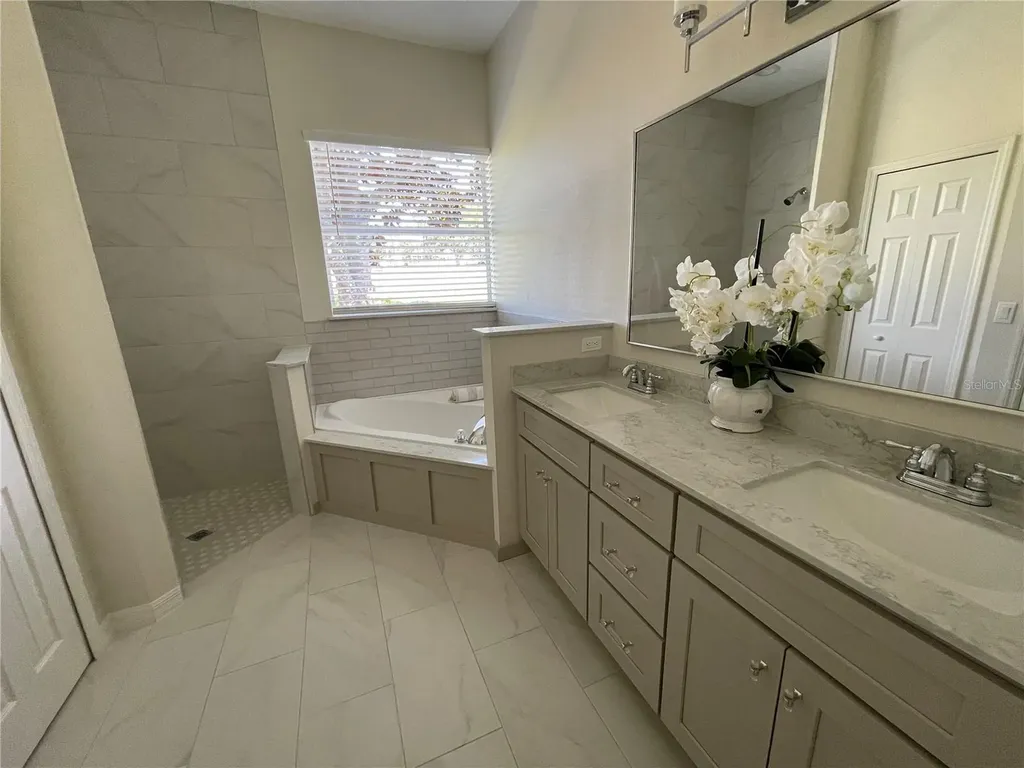 24345 Amberleaf Court Leesburg FL 34748
