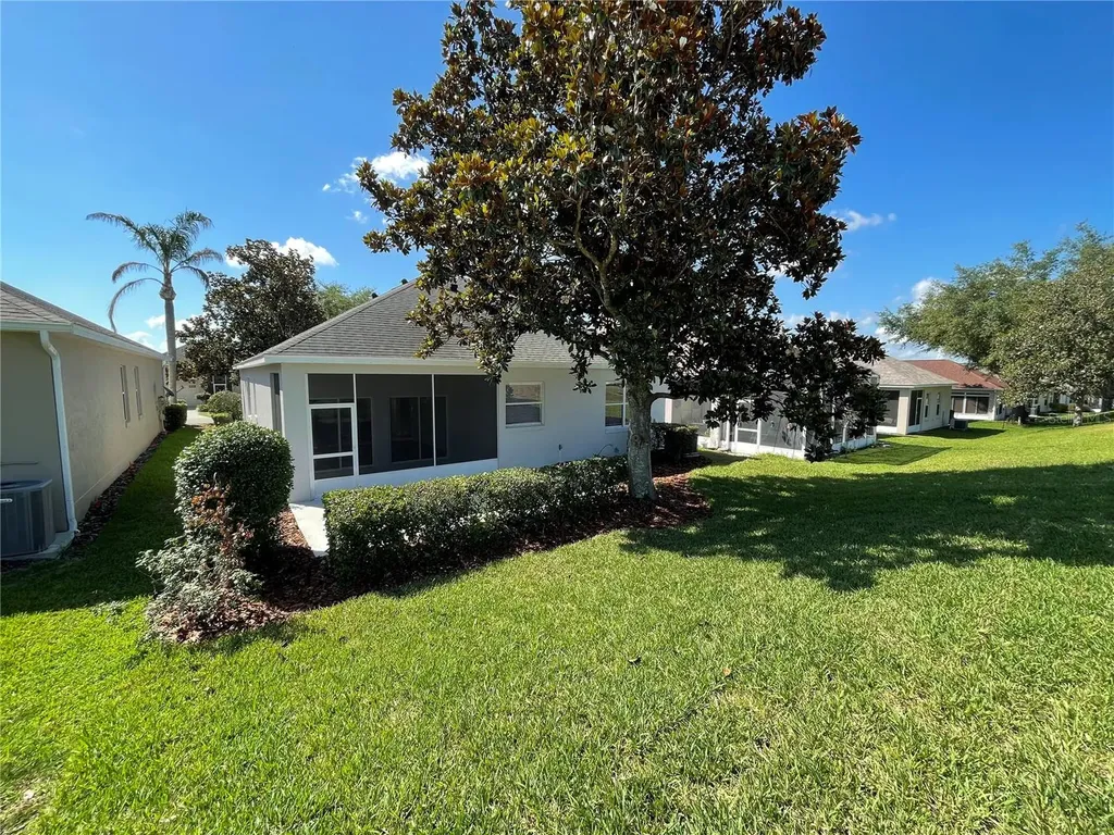 24345 Amberleaf Court Leesburg FL 34748