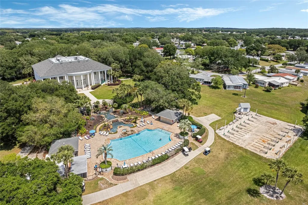 24345 Amberleaf Court Leesburg FL 34748