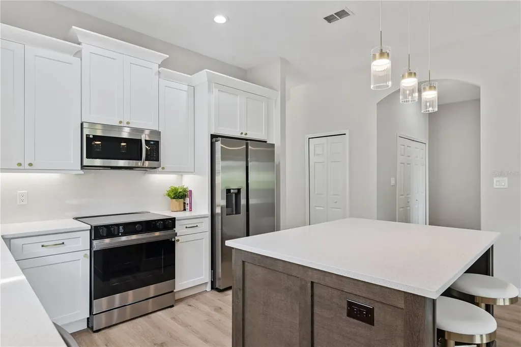 24345 Amberleaf Court Leesburg FL 34748