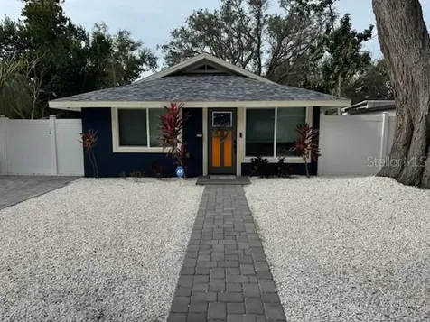 2111 42nd Street S St Petersburg FL 33711