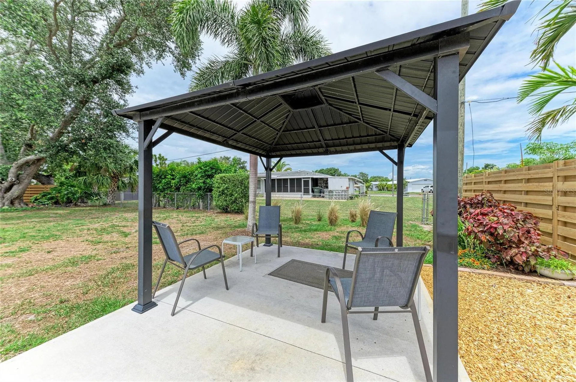 2317 S Tuttle Avenue Sarasota FL 34239