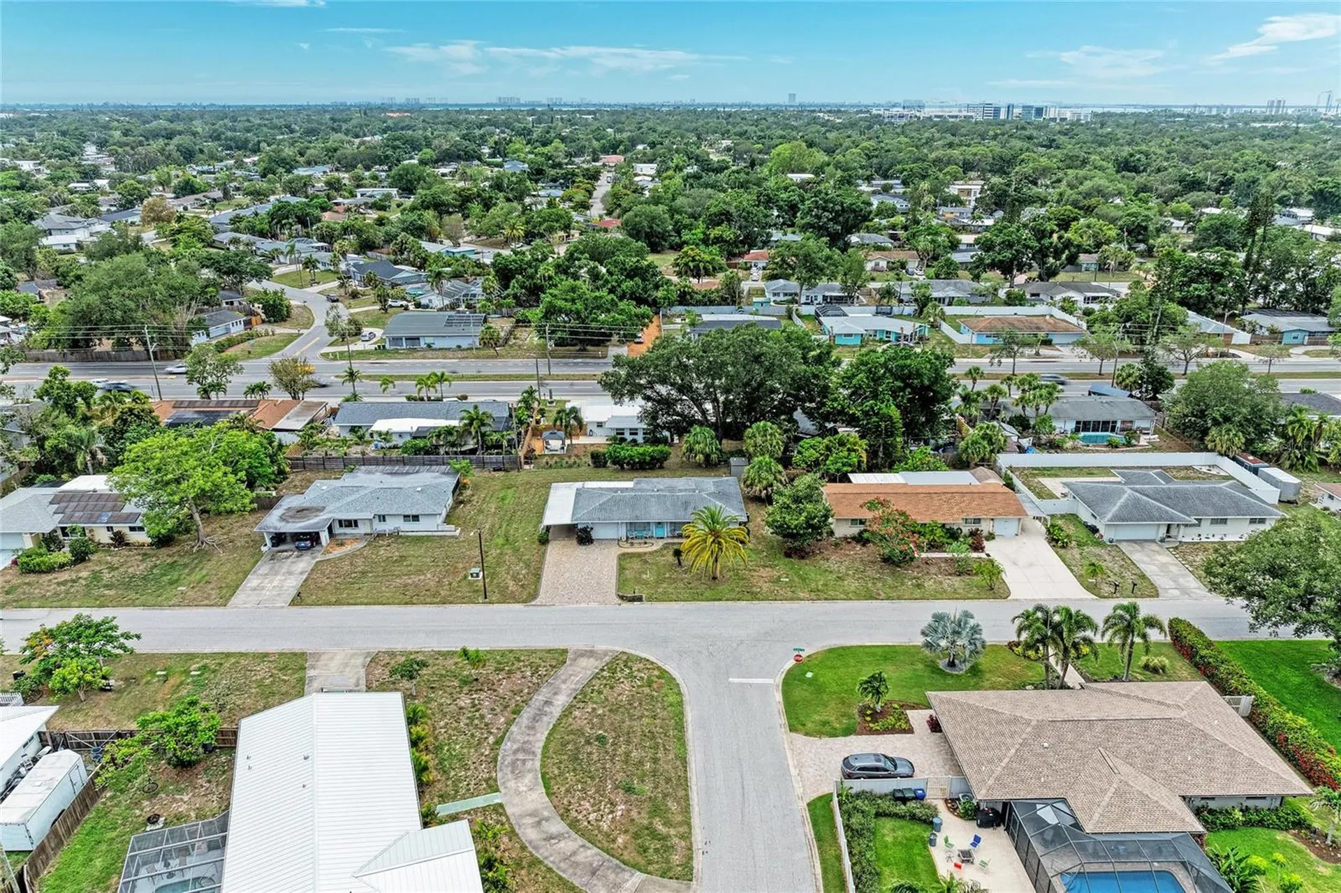 2317 S Tuttle Avenue Sarasota FL 34239