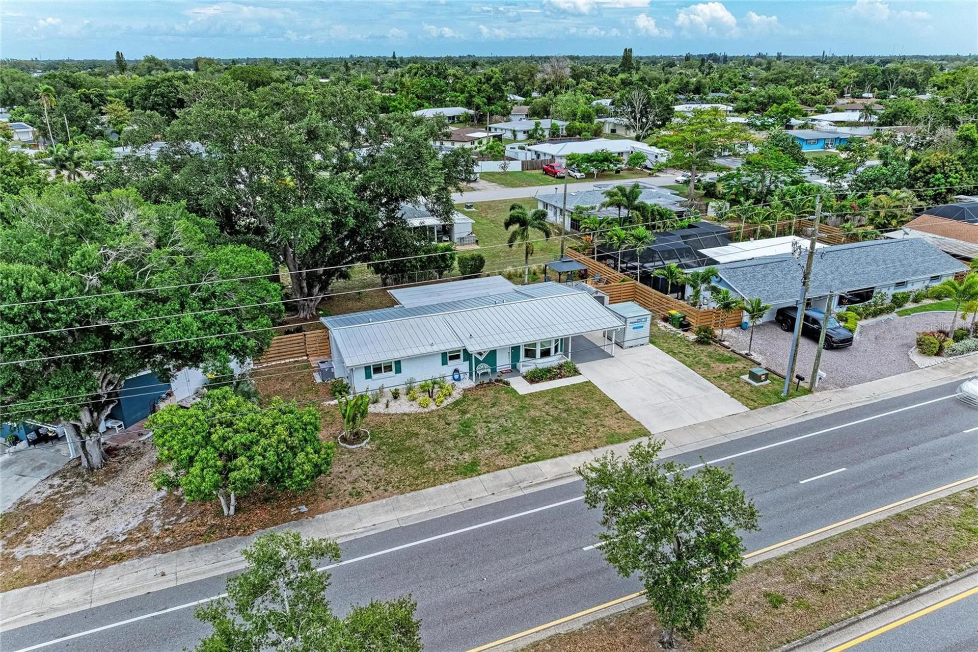 2317 S Tuttle Avenue Sarasota FL 34239