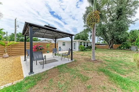 2317 S Tuttle Avenue Sarasota FL 34239