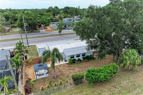 2317 S Tuttle Avenue Sarasota FL 34239
