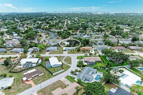 2317 S Tuttle Avenue Sarasota FL 34239