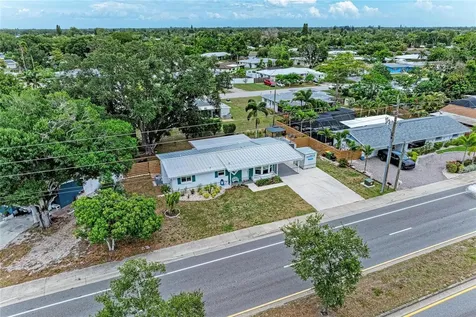 2317 S Tuttle Avenue Sarasota FL 34239