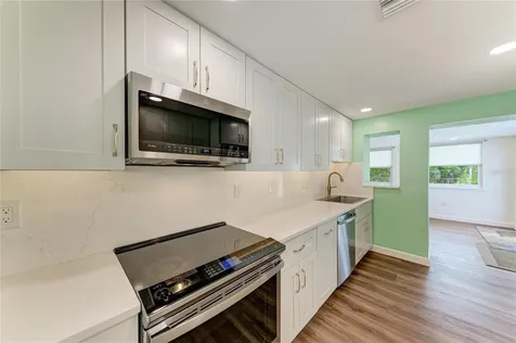 2317 S Tuttle Avenue Sarasota FL 34239