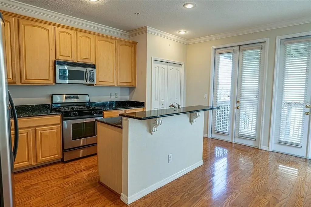3043 Pointeview Drive Tampa FL 33611