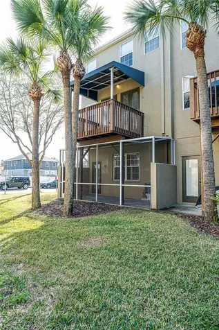 3043 Pointeview Drive Tampa FL 33611