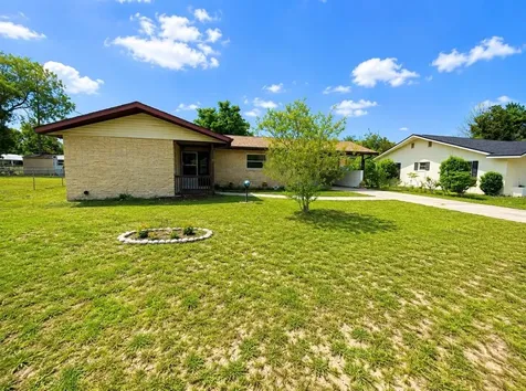 21171 SW Honeysuckle Street Dunnellon FL 34431