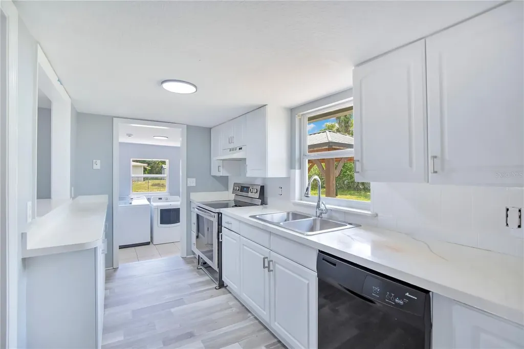 334 Mandrake Street Orlando FL 32811