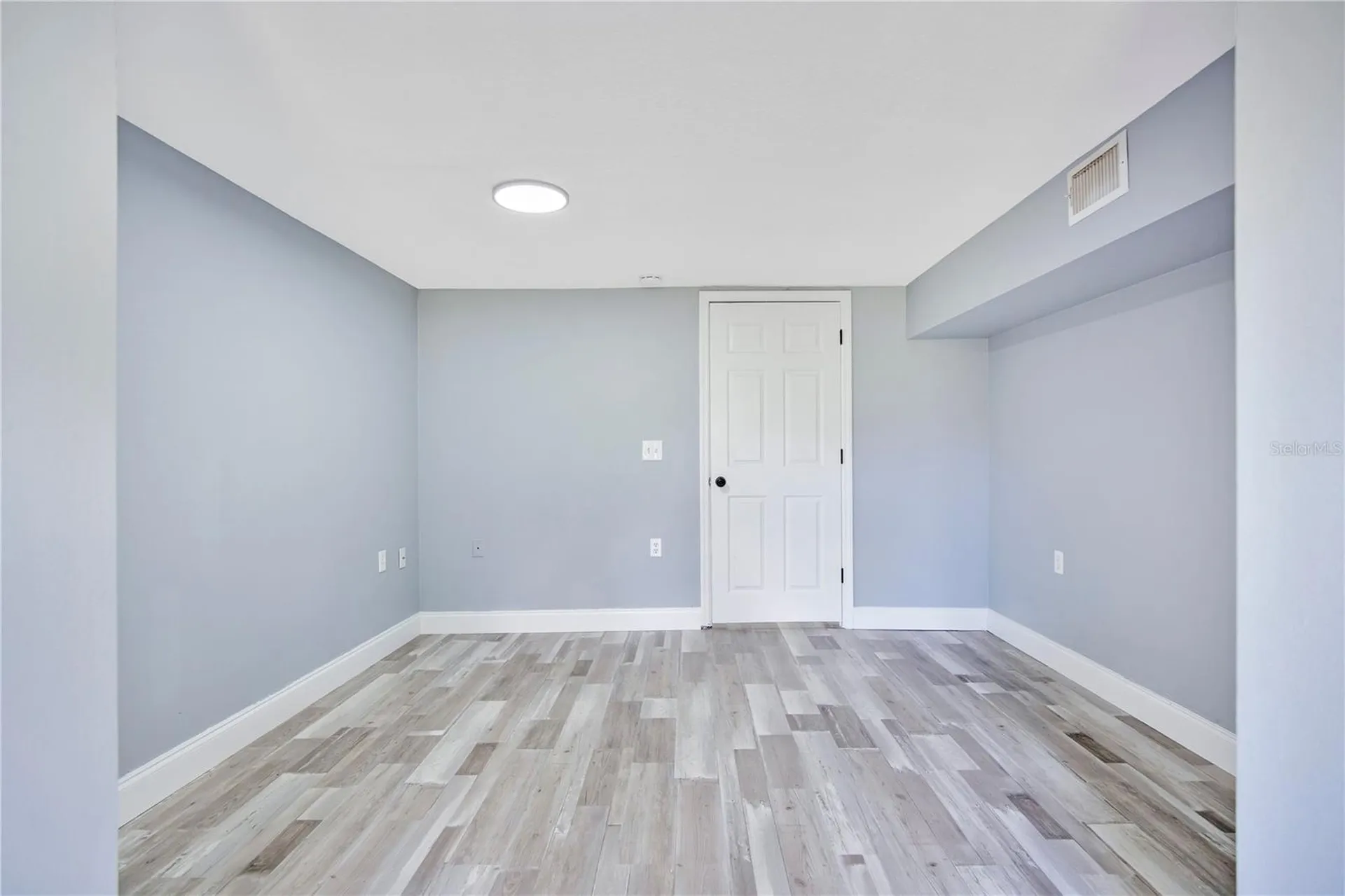 334 Mandrake Street Orlando FL 32811