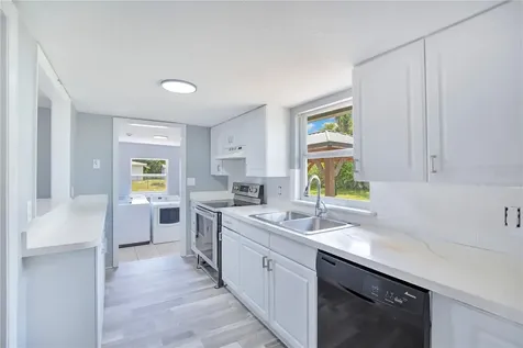 334 Mandrake Street Orlando FL 32811