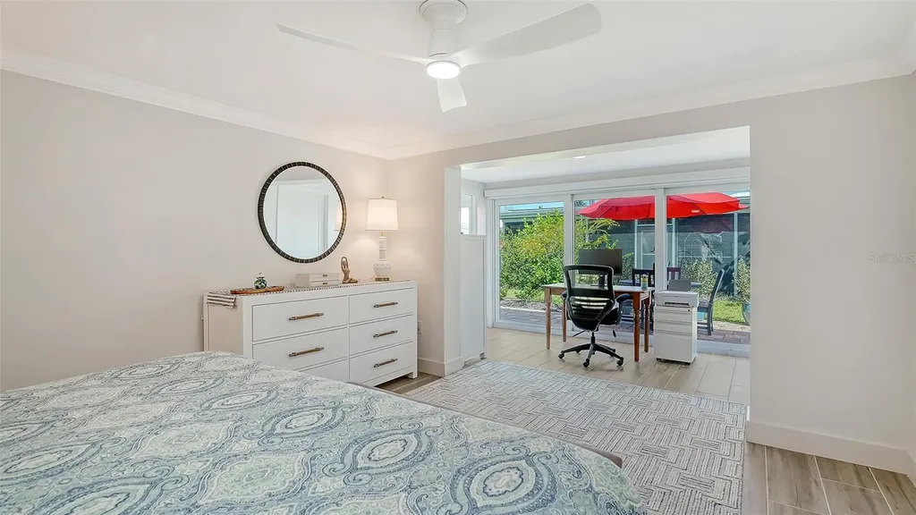 703 Spanish Drive S Longboat Key FL 34228