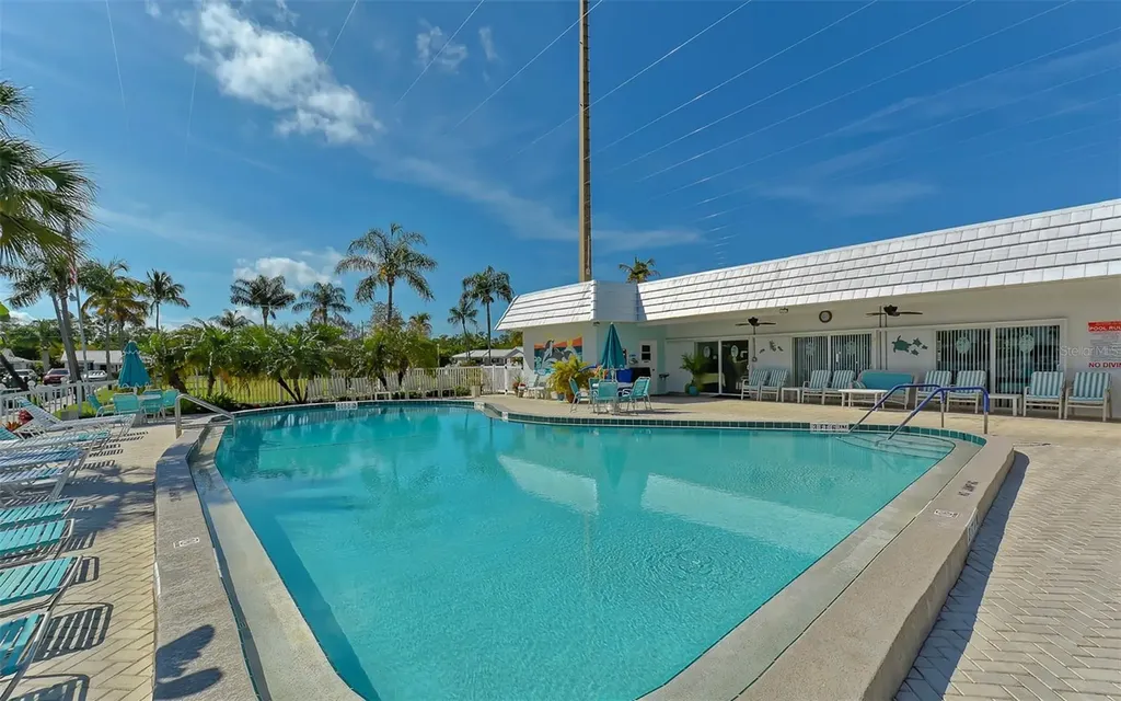 703 Spanish Drive S Longboat Key FL 34228