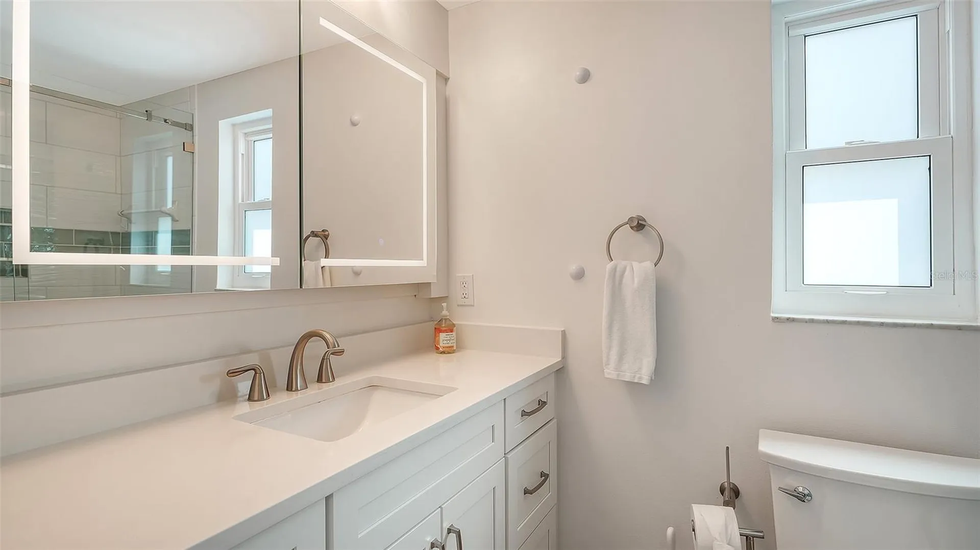 703 Spanish Drive S Longboat Key FL 34228