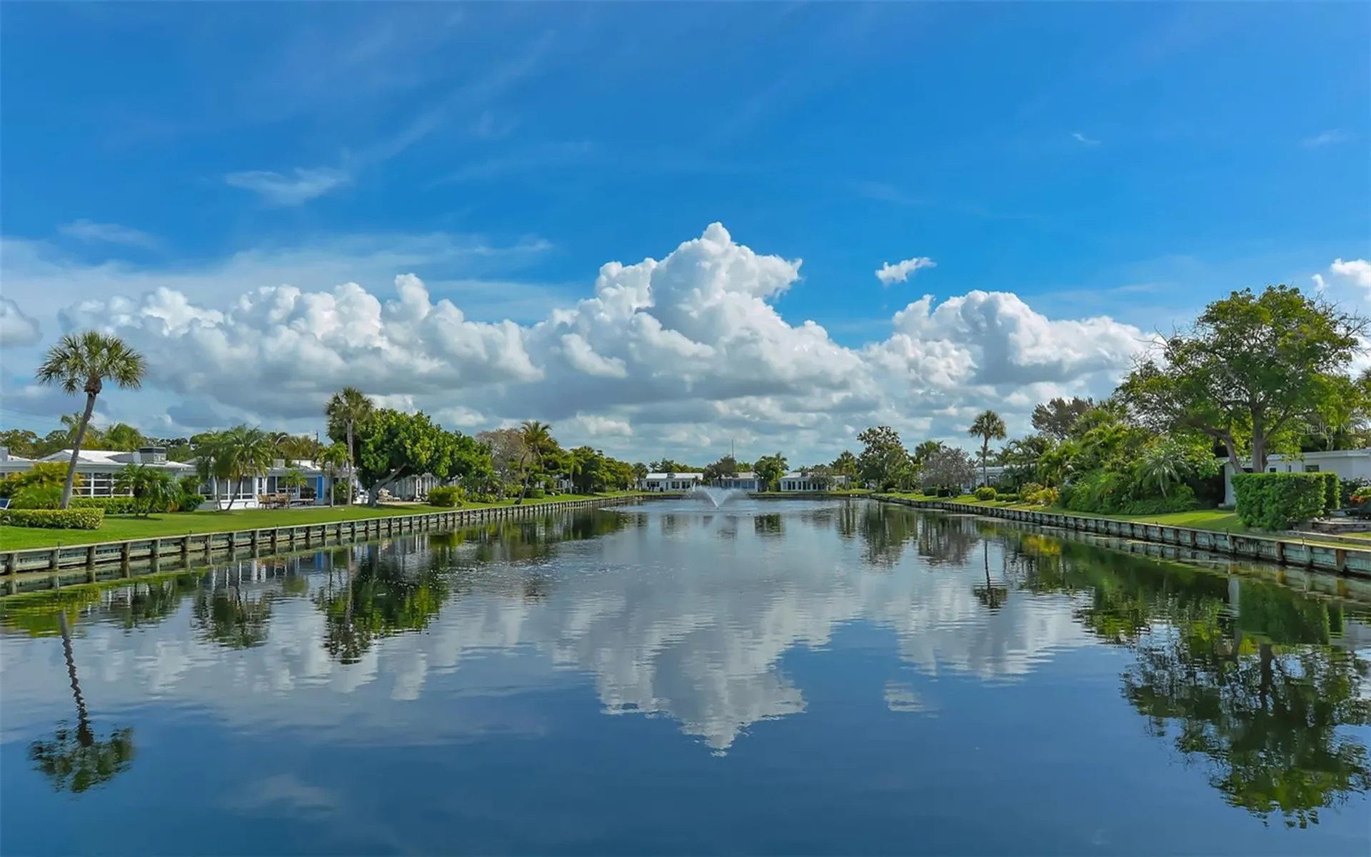 703 Spanish Drive S Longboat Key FL 34228