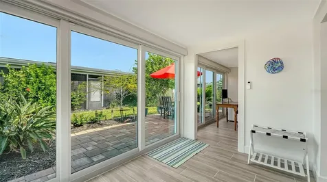 703 Spanish Drive S Longboat Key FL 34228