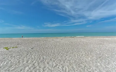 703 Spanish Drive S Longboat Key FL 34228