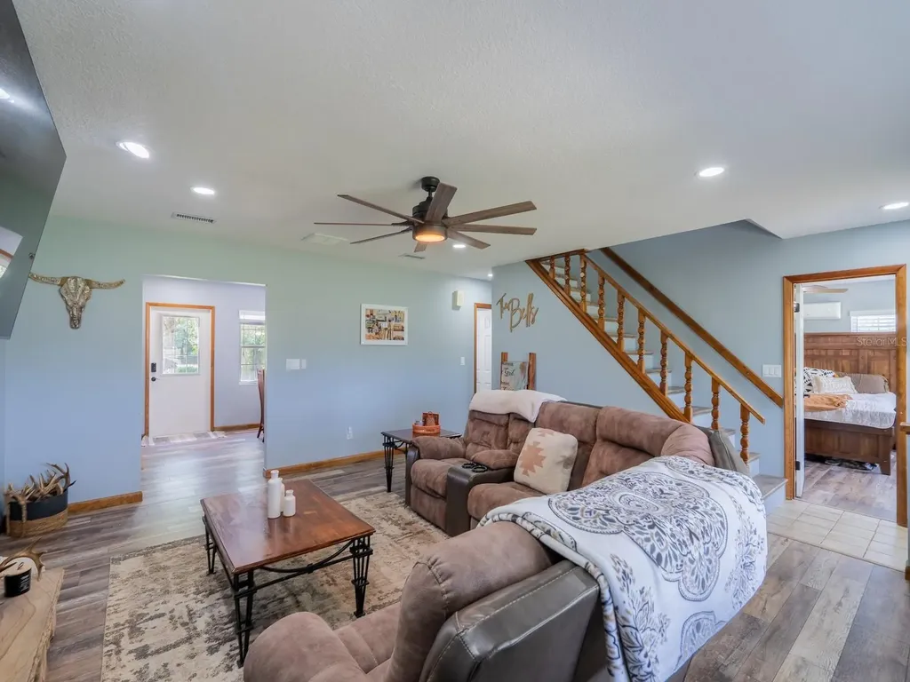 4381 NE 105th Place Anthony FL 32617