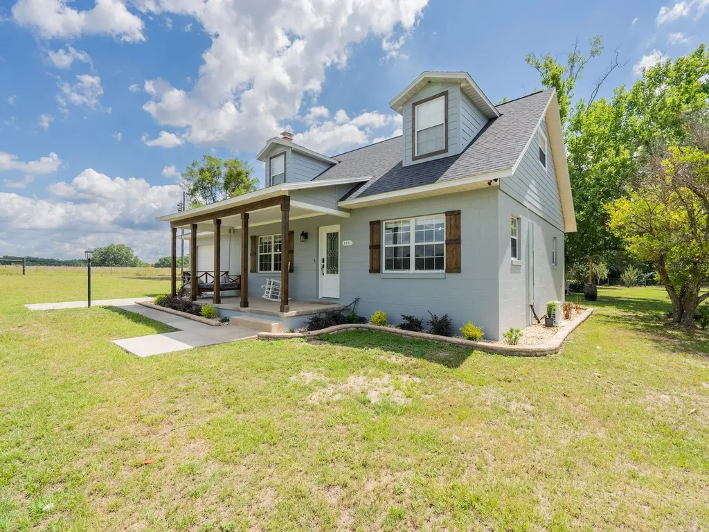 4381 NE 105th Place Anthony FL 32617