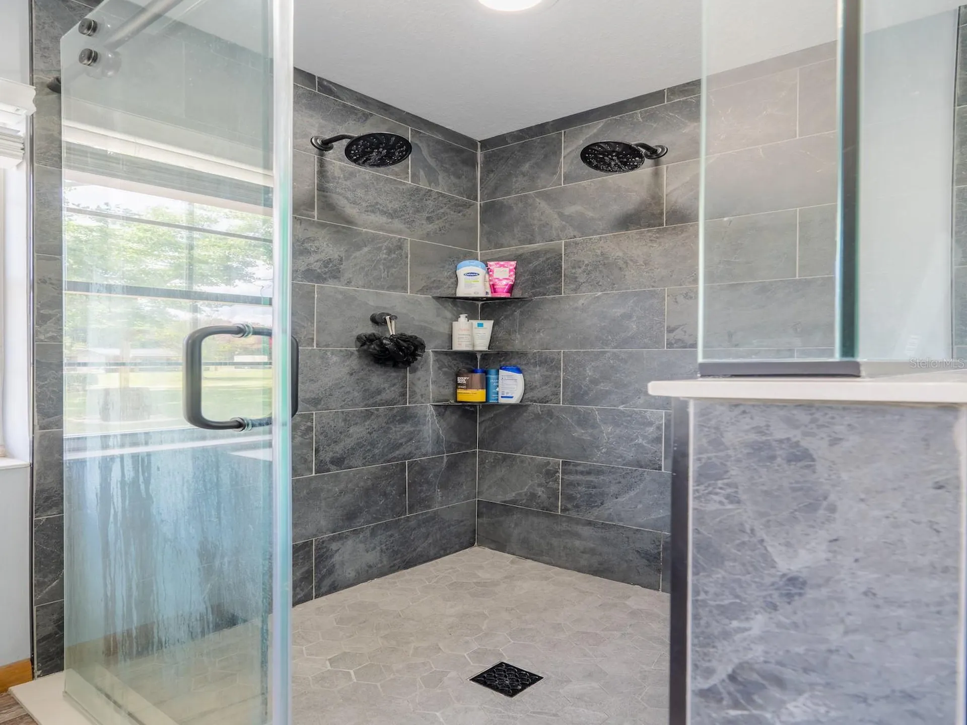 4381 NE 105th Place Anthony FL 32617