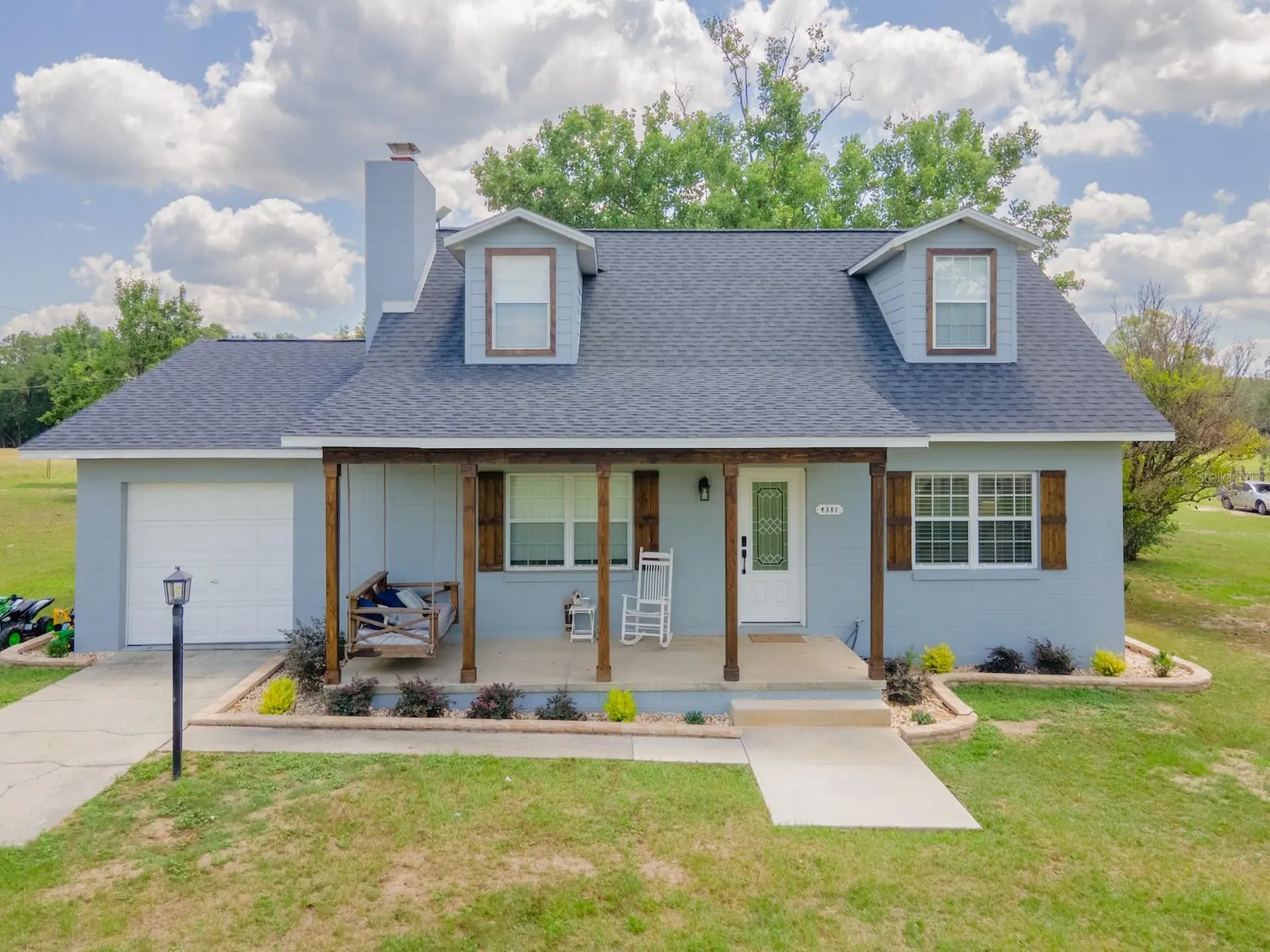 4381 NE 105th Place Anthony FL 32617