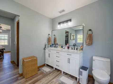 4381 NE 105th Place Anthony FL 32617