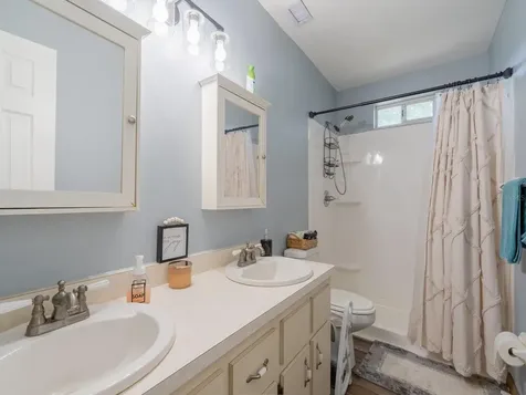 4381 NE 105th Place Anthony FL 32617