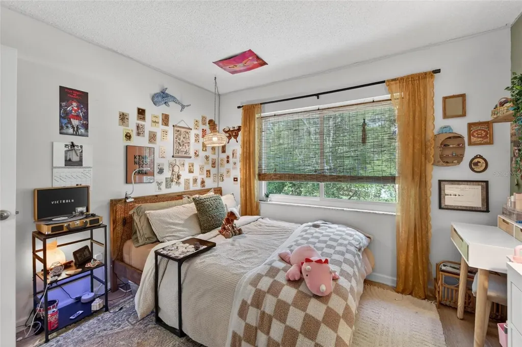8039 Garden Drive Seminole FL 33777