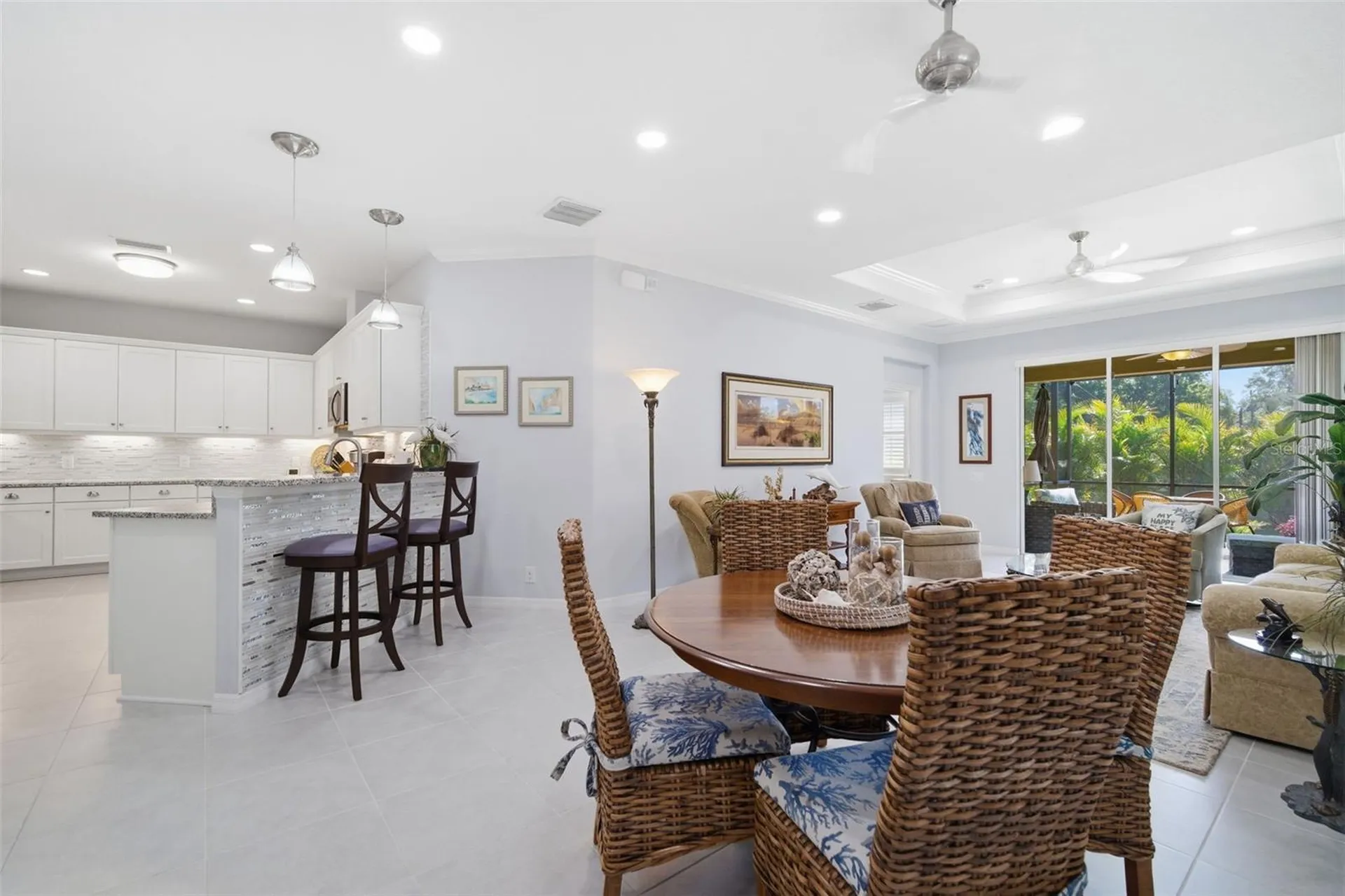 8111 Pine Crest Street Seminole FL 33777