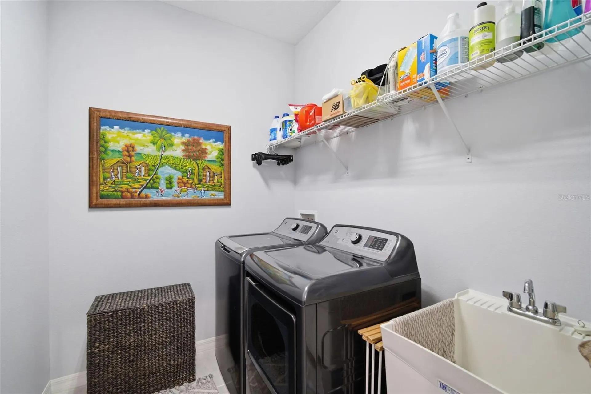 8111 Pine Crest Street Seminole FL 33777