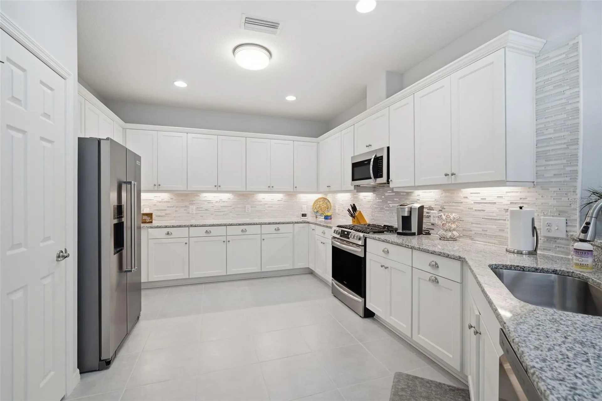 8111 Pine Crest Street Seminole FL 33777