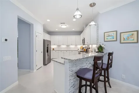 8111 Pine Crest Street Seminole FL 33777