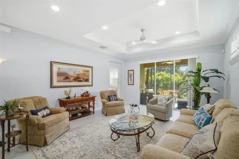 8111 Pine Crest Street Seminole FL 33777