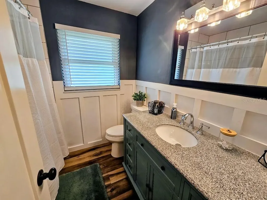 2186 Oak Grove Drive Clearwater FL 33764