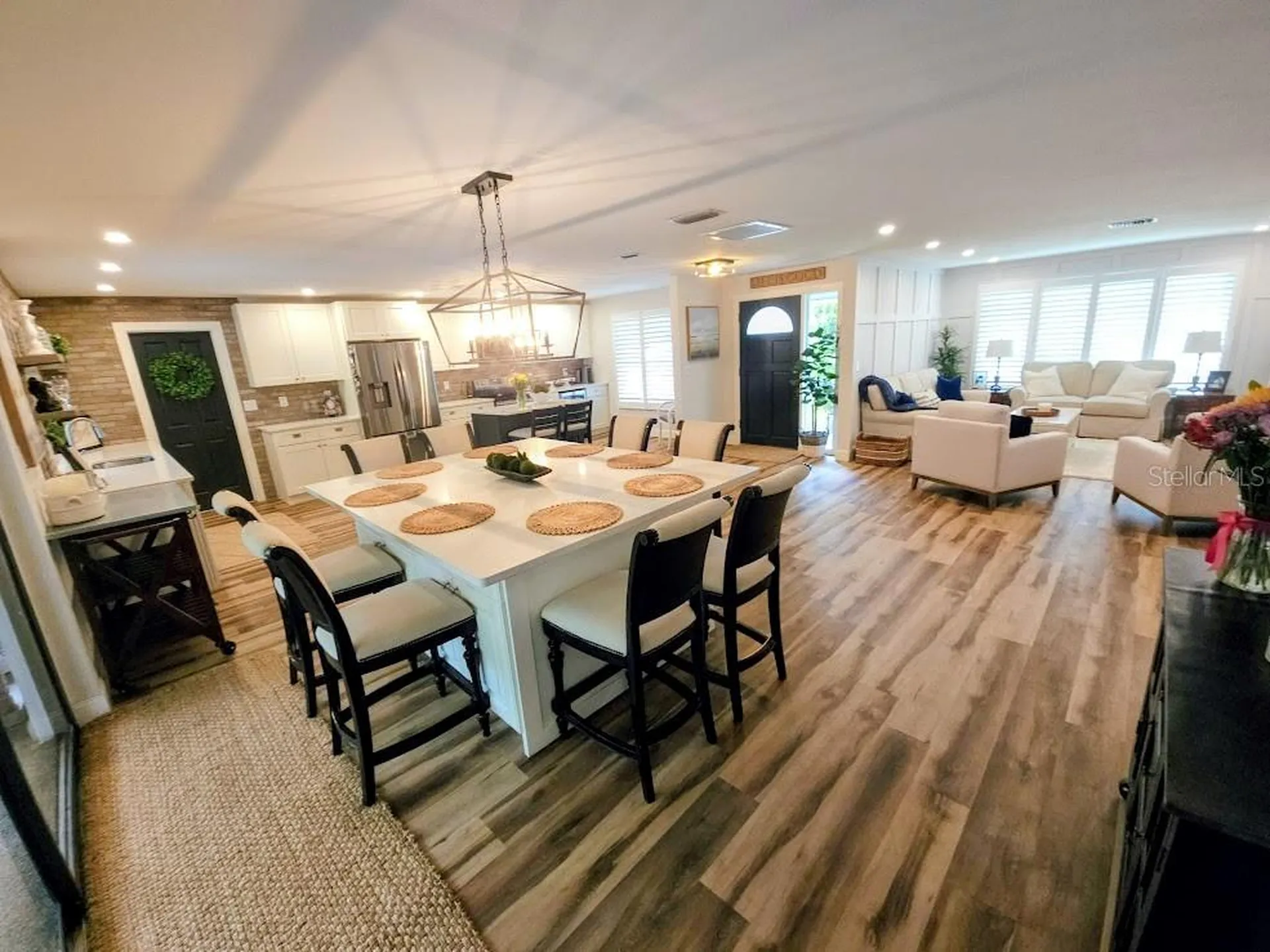 2186 Oak Grove Drive Clearwater FL 33764