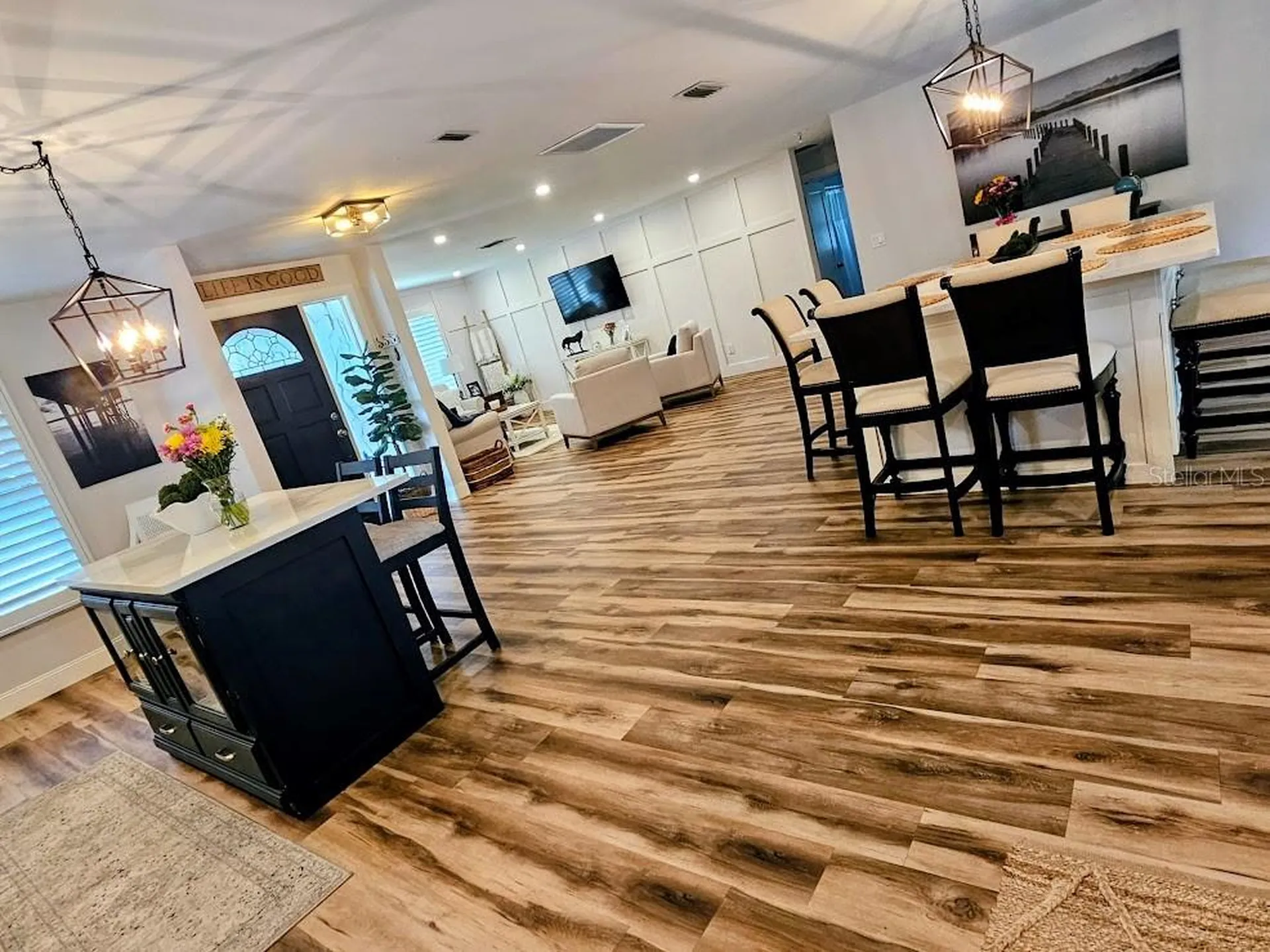 2186 Oak Grove Drive Clearwater FL 33764