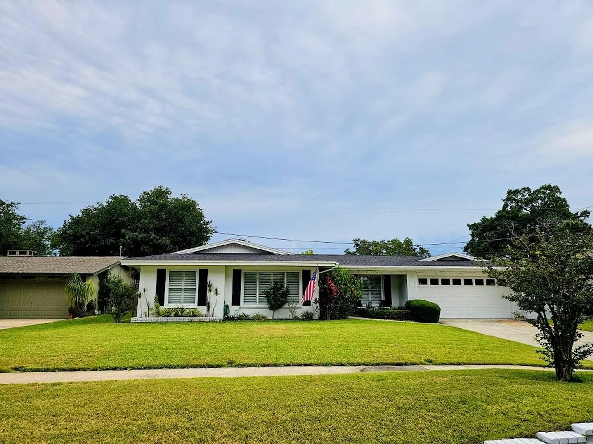 2186 Oak Grove Drive Clearwater FL 33764